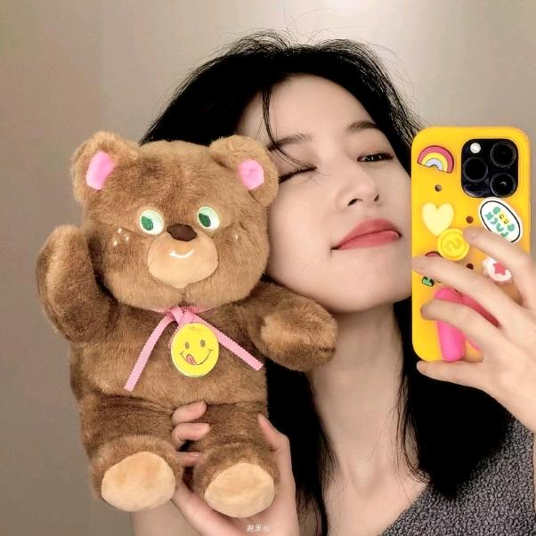 小熊软糖ᰔᩚ˚