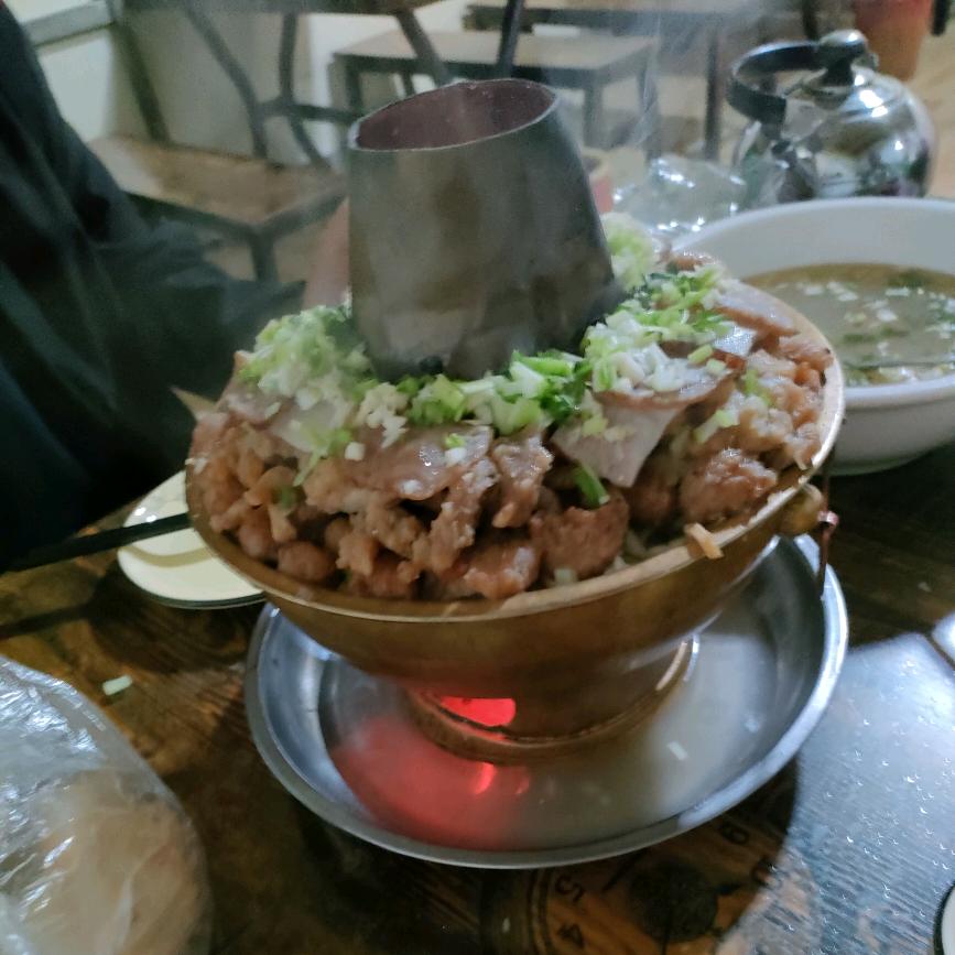 董女士