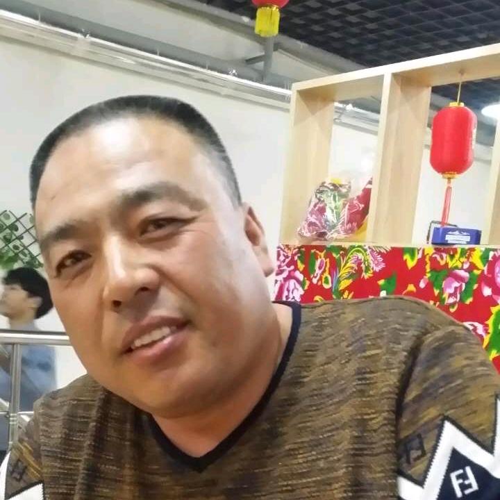 郭伟