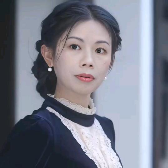 ゛@我姓梁、我心凉”