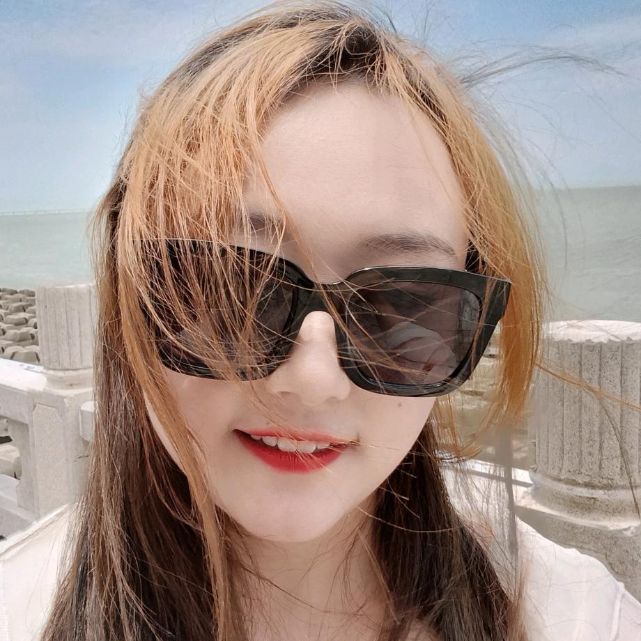 英仔的百货铺