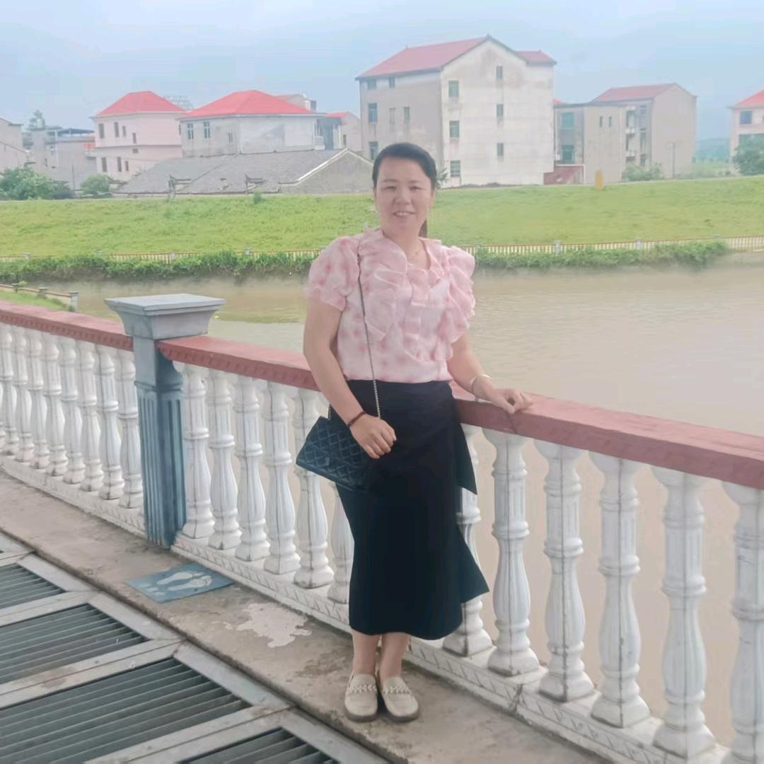 锅圈食汇店御景东方细妹妹