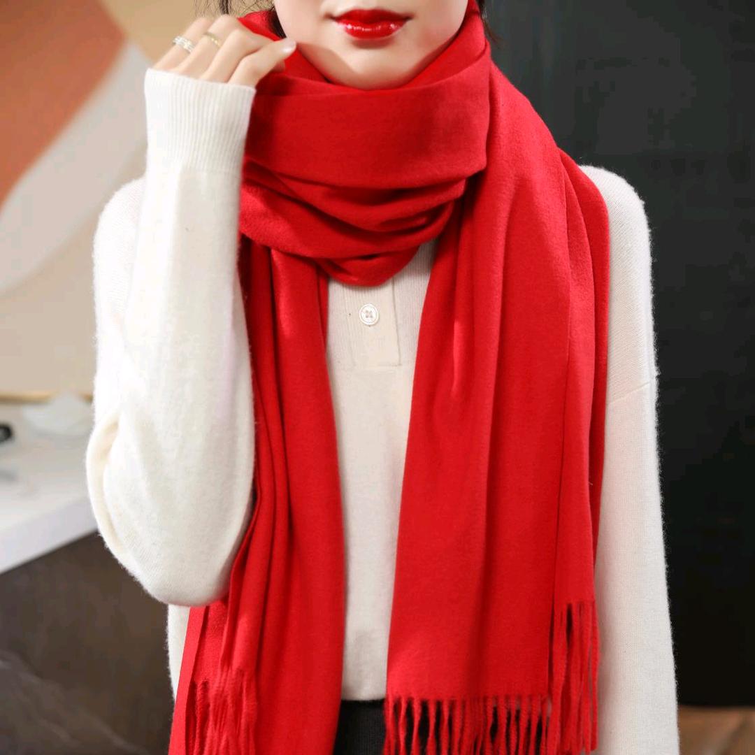 畑畑羊绒围巾店