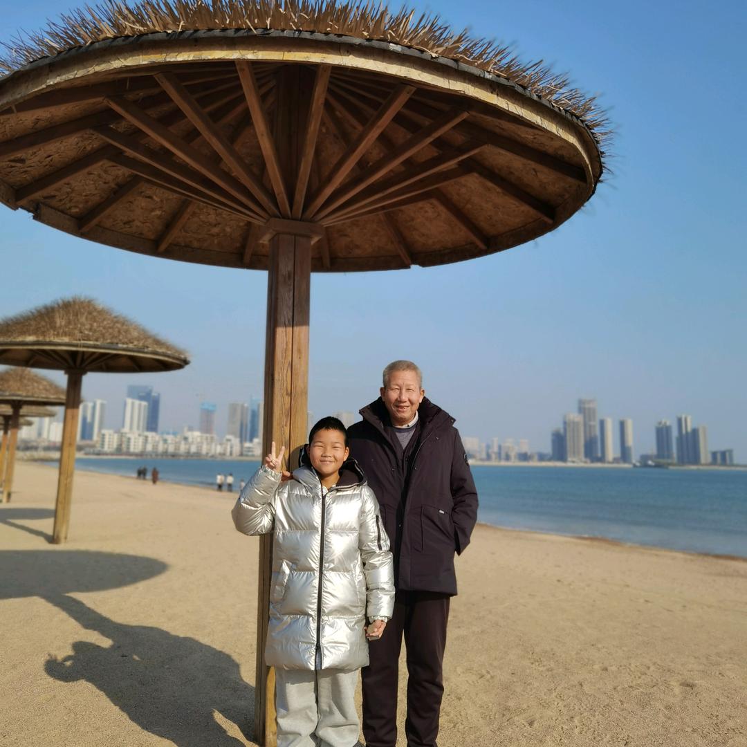 时光匆匆的超爸