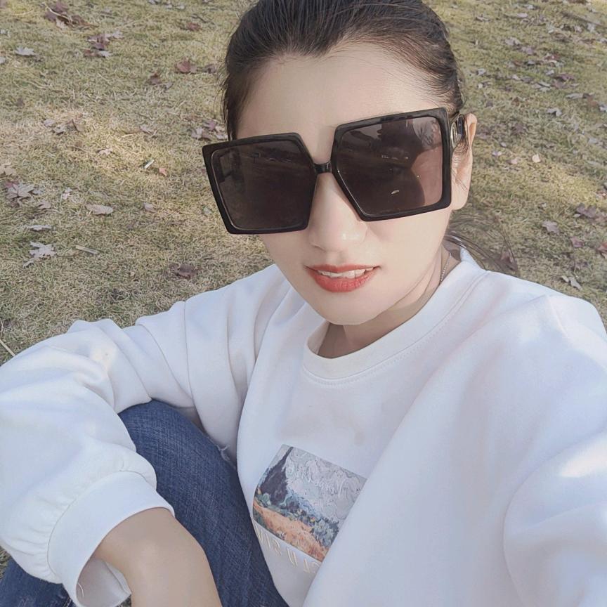 汐妞(๑• . •๑