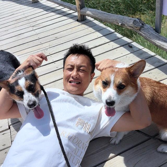 书铭（会飞的馕）小号
