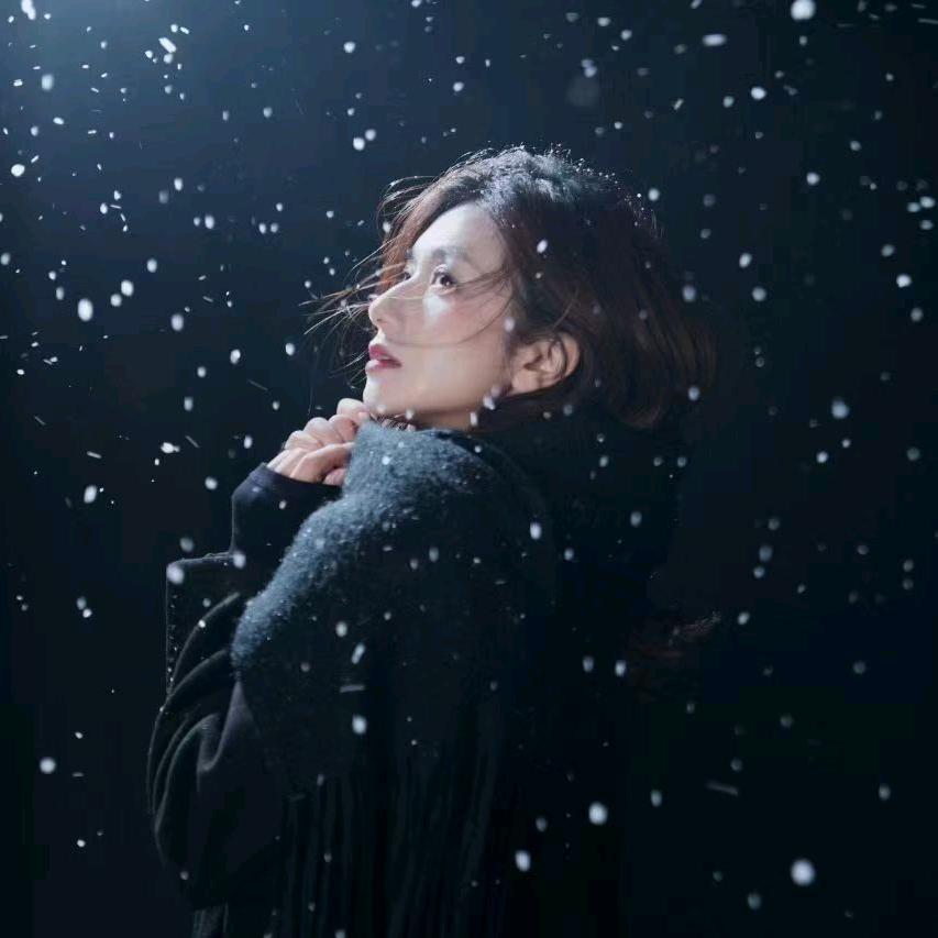 来自农村的六妹晓晓