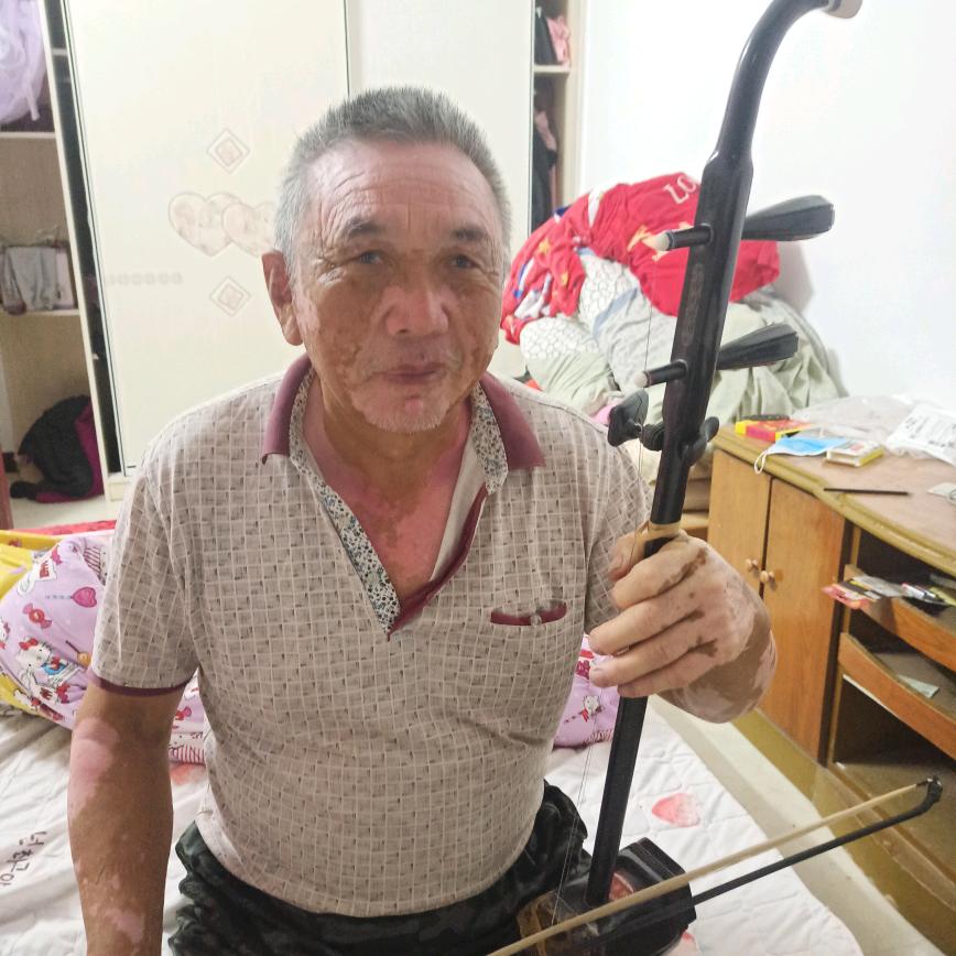 老尹