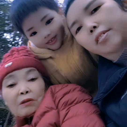 五个孩子的单亲妈妈