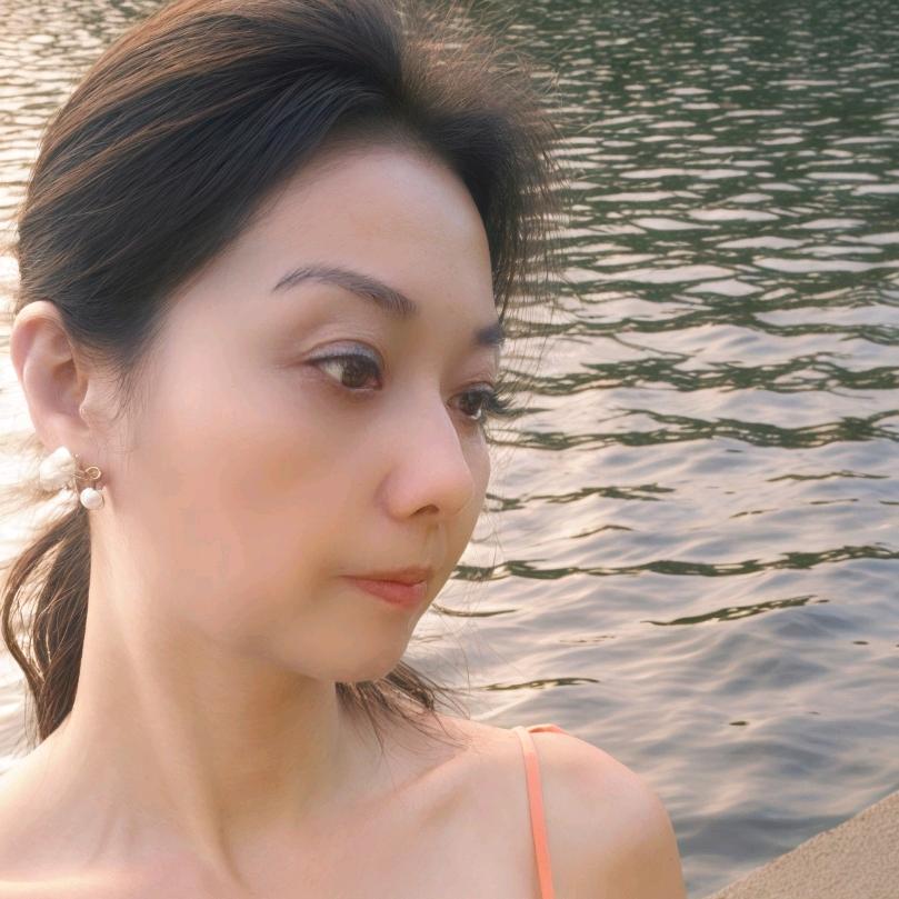立丽