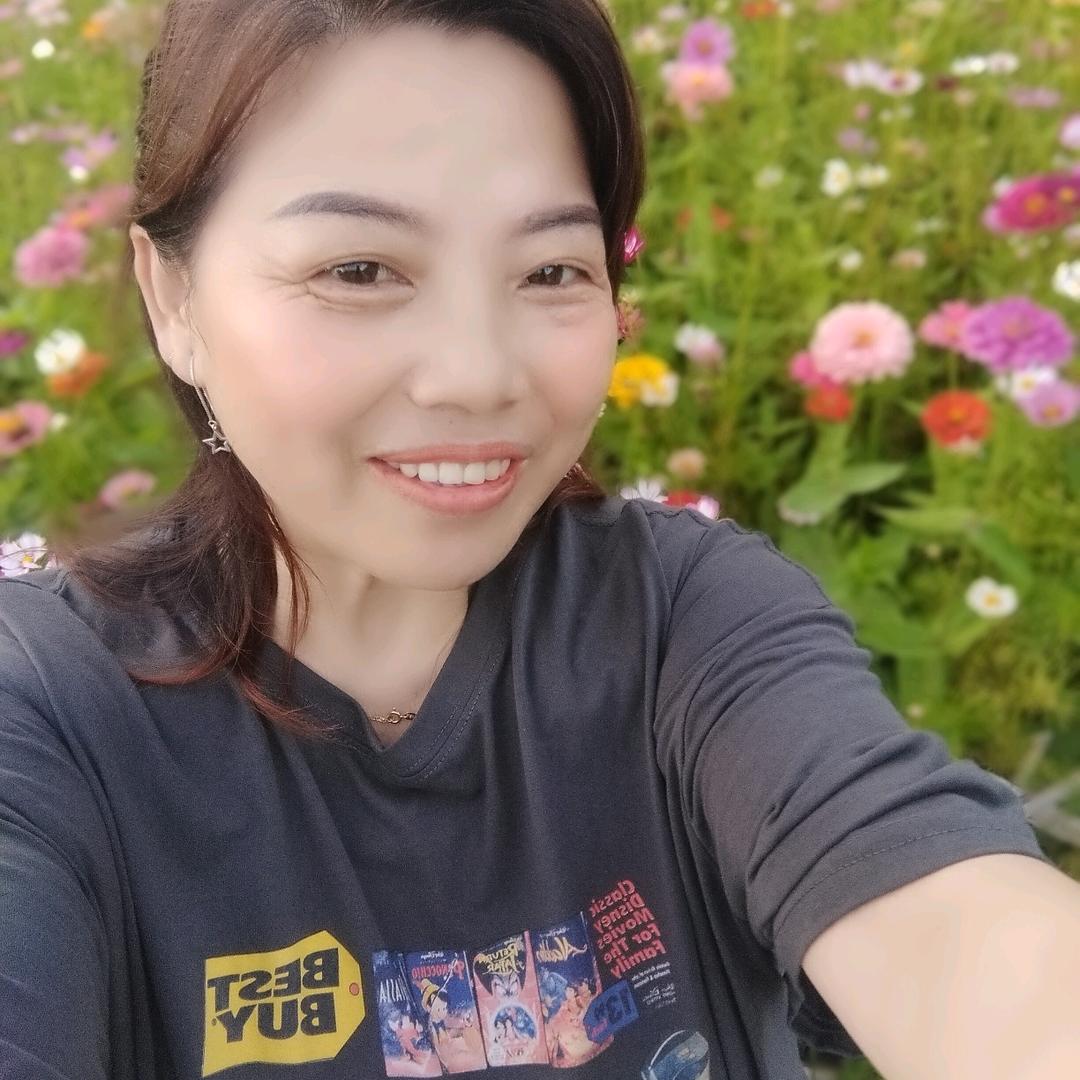昂洞五娃（妈妈）