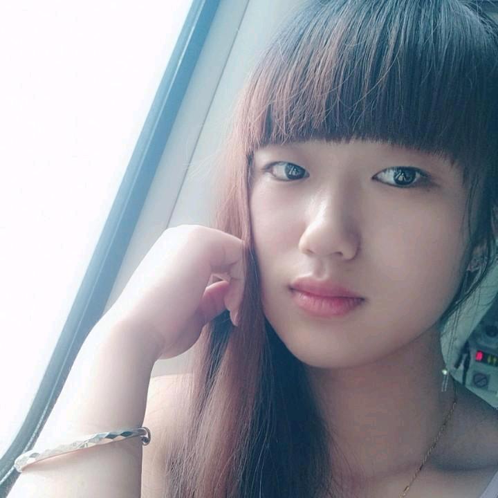 嫣然🌷