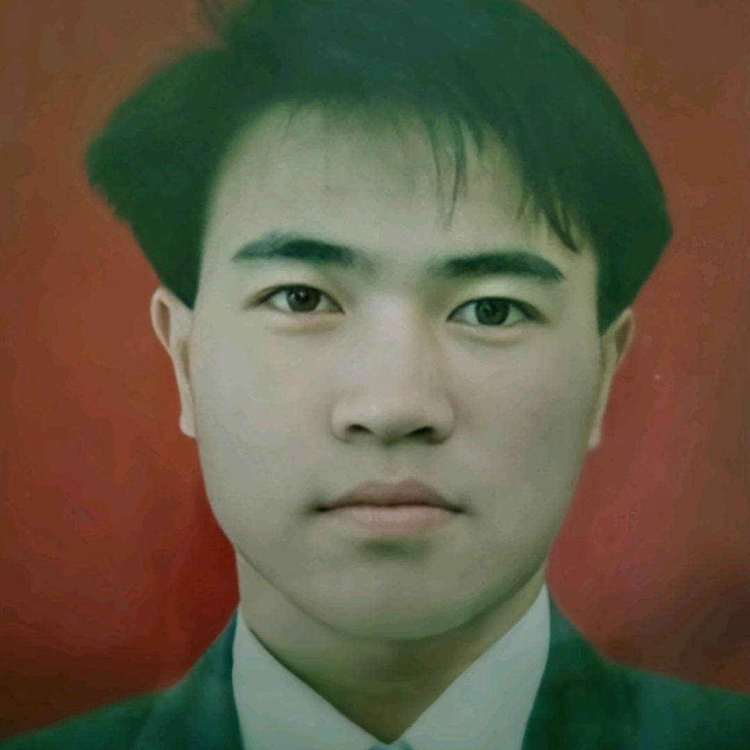 侯戈