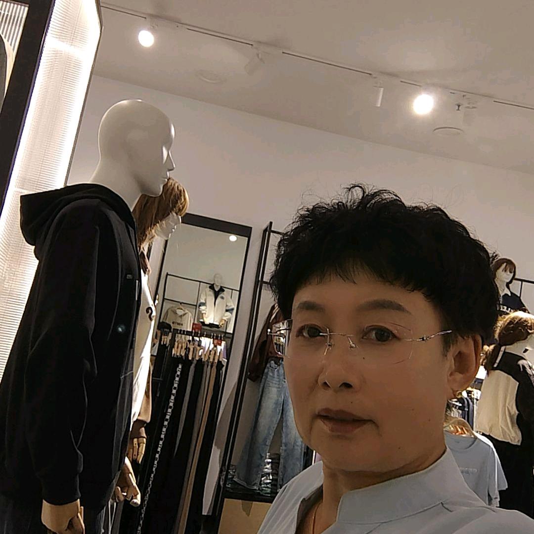 乐陵徳百唐狮(三楼)