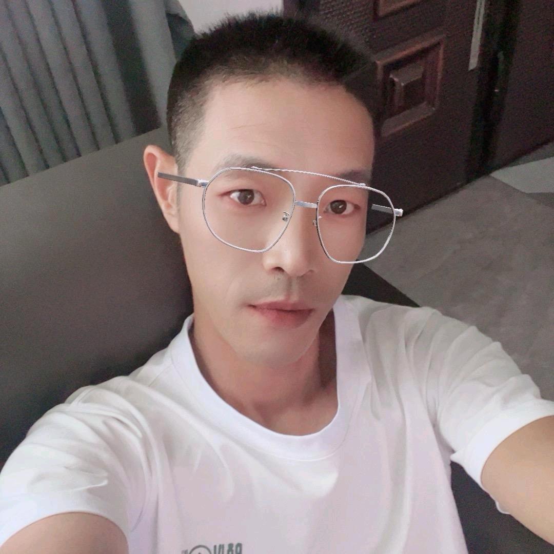 鲲鹏万里