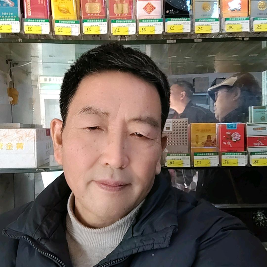 老方唱歌总跑调