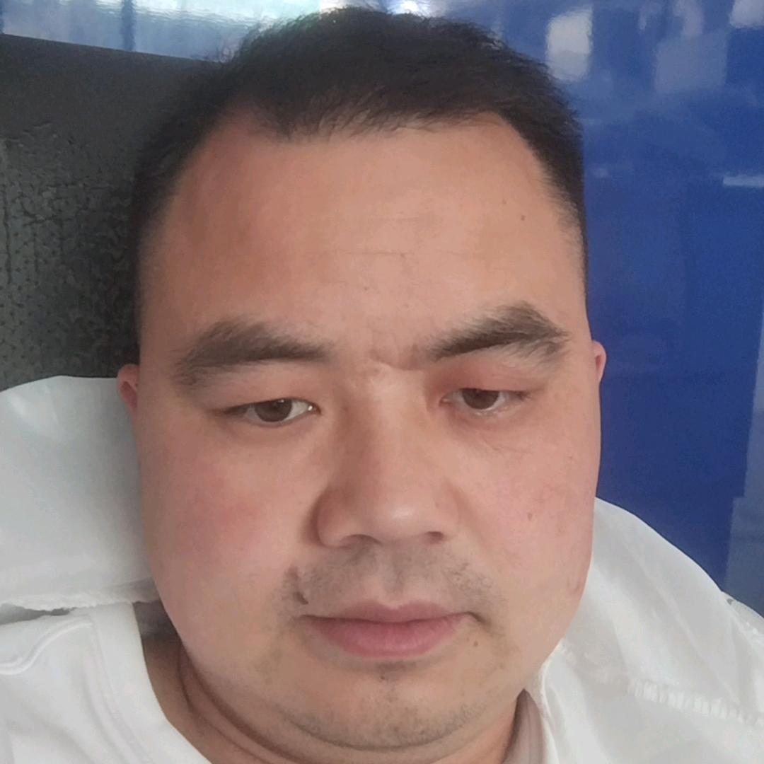 A大悟县彭师傅油烟机热水器燃气灶厨柜。