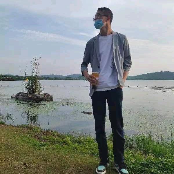 臧成东