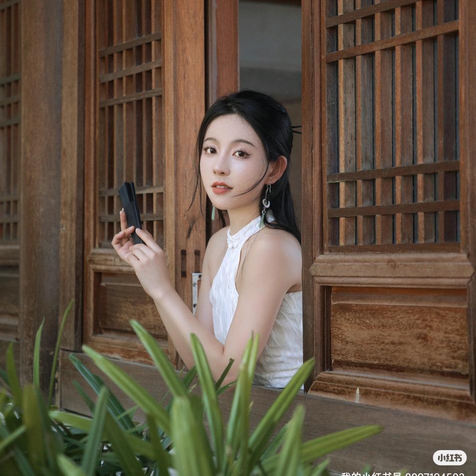 演员沈昕