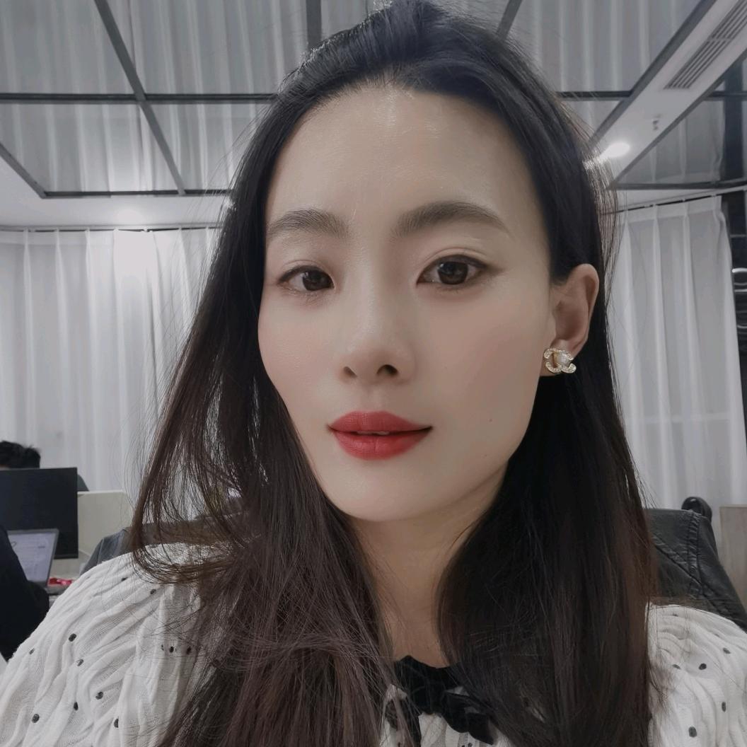 爱生活的梓童