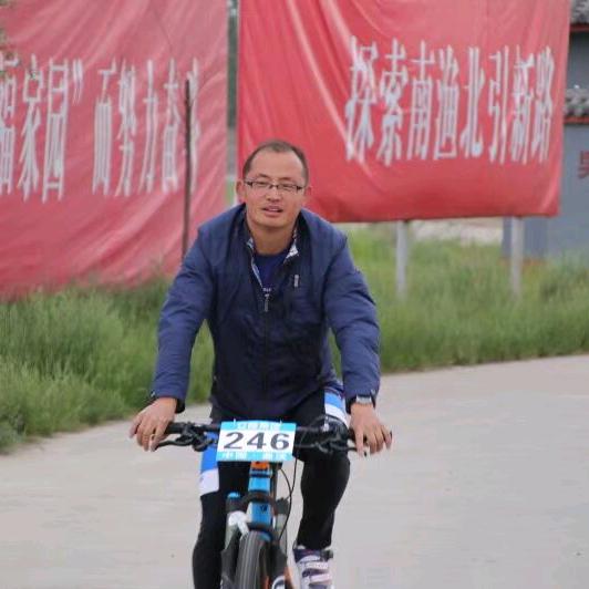 不爱跑步的高冬