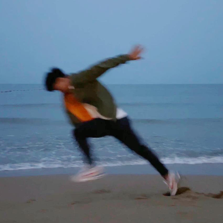 小石在努力