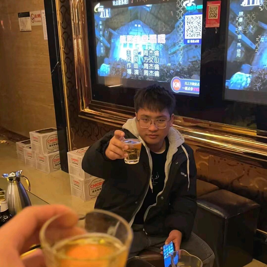 生活很苦，努力赚钱买糖