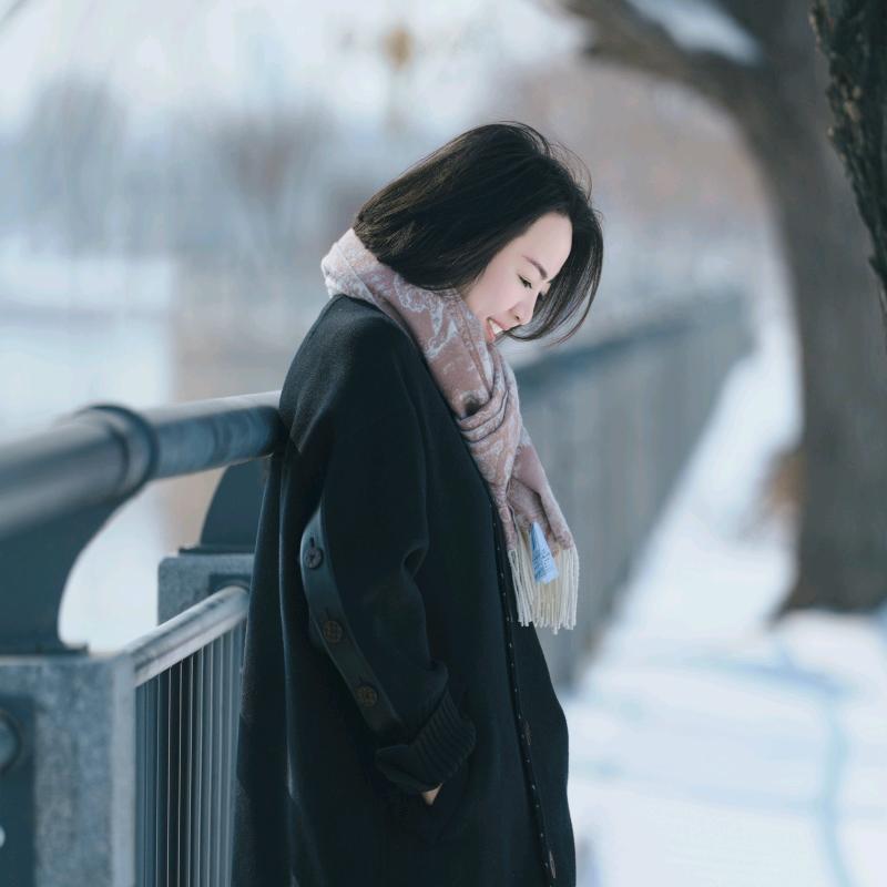 海蓝朵-兰姐