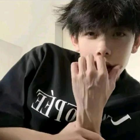 鱼.
