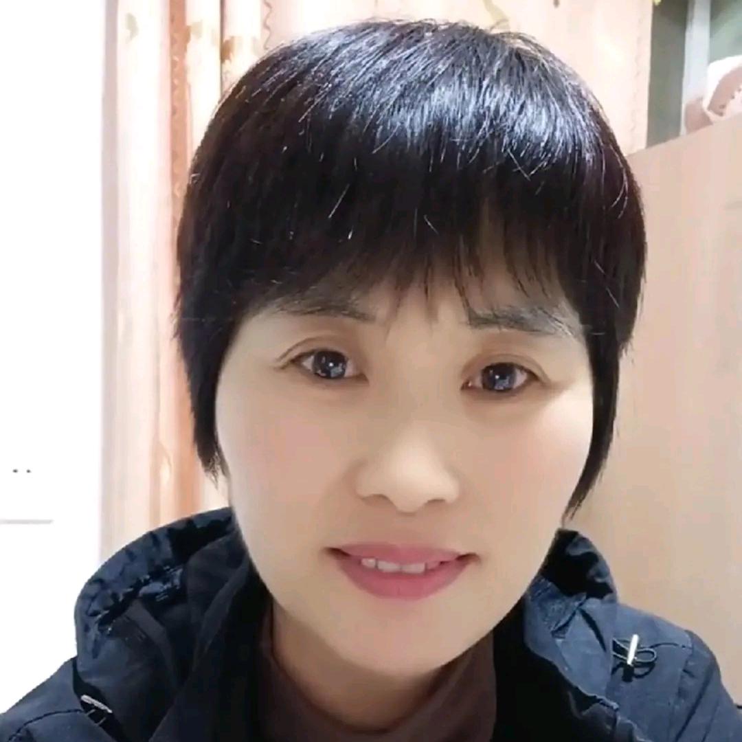 李梅开播时间，晚上7:50。