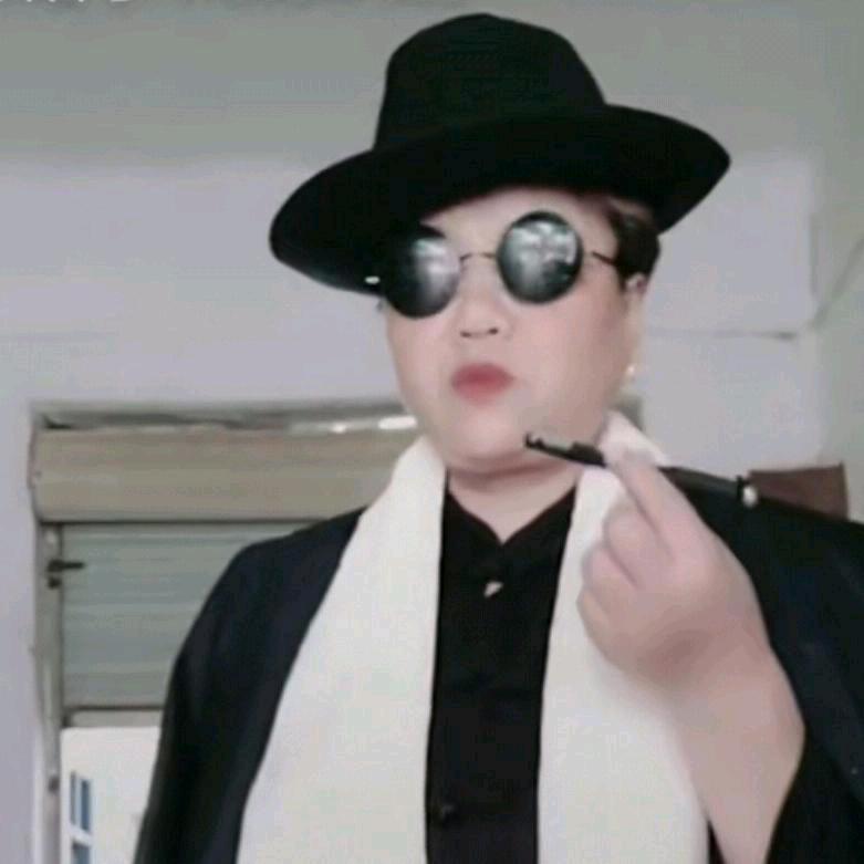 黑玫瑰大哥