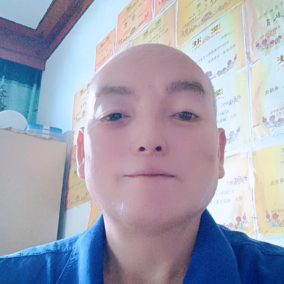 手机用户61712432184君子兰