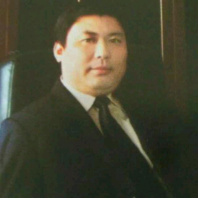 隆智