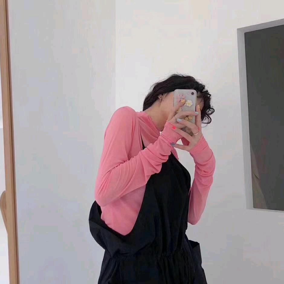 很哇塞的女孩👧