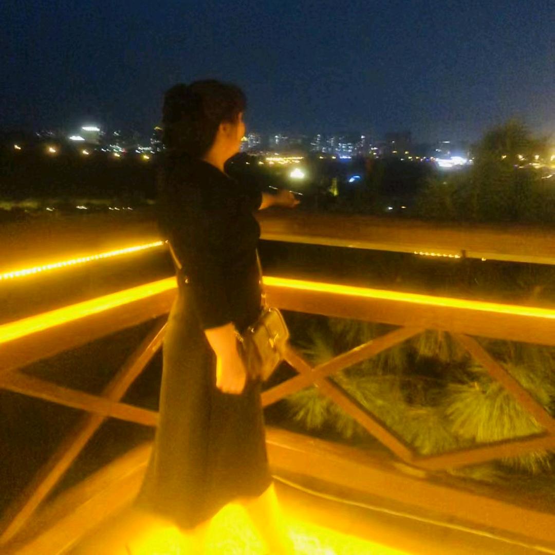 @姐就是这么拽241