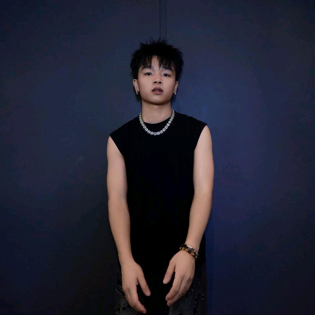 ᴳᵀ小智 Black wit