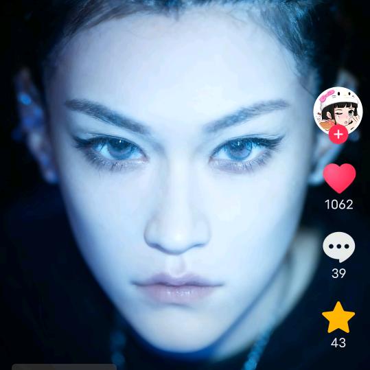 全都是男孩这个世界很好玩想去哪就去哪手杯