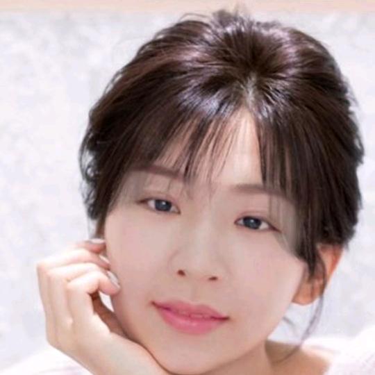杨小妞吃不够