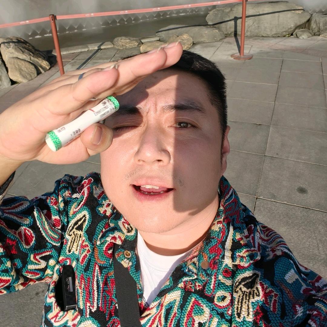 颓废De潇洒