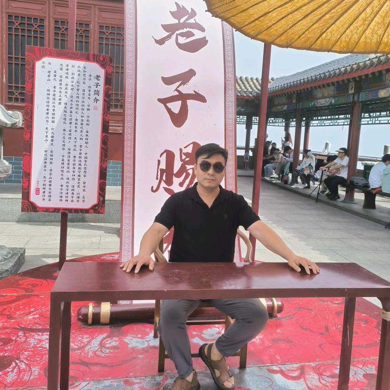 鸿宾讲农资