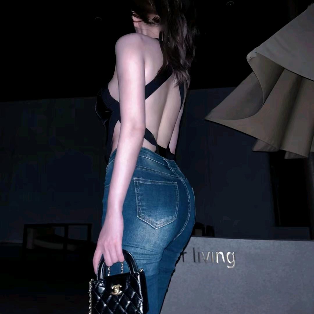 璇璇baby(1🉑1)