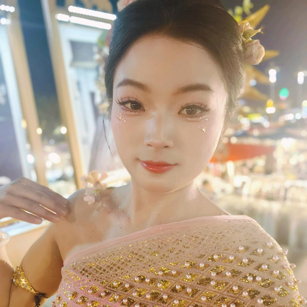 💗এ爱财ᝰᩚ爱己ღᩚ♥(｡￫v￩｡)♥