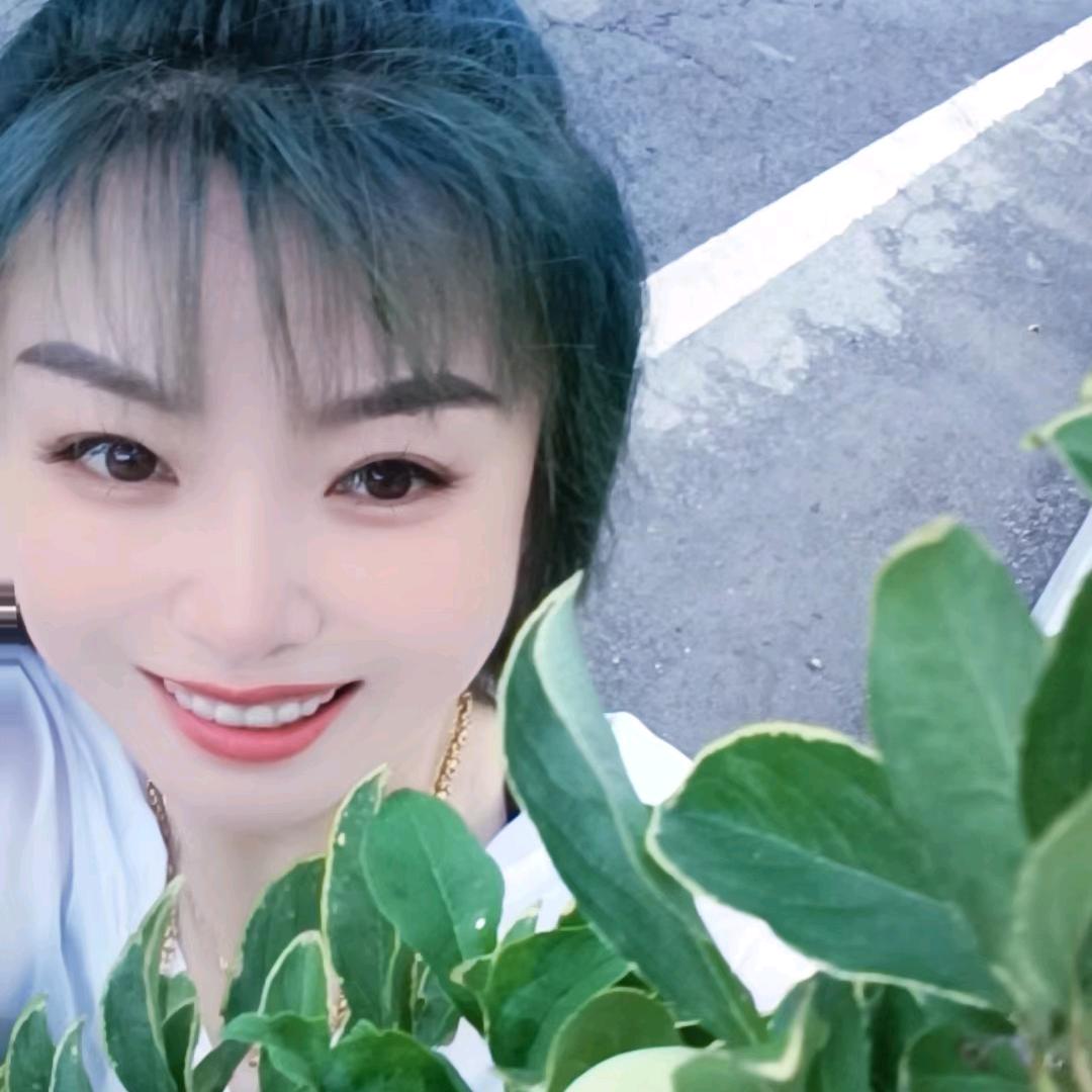 娜小娜
