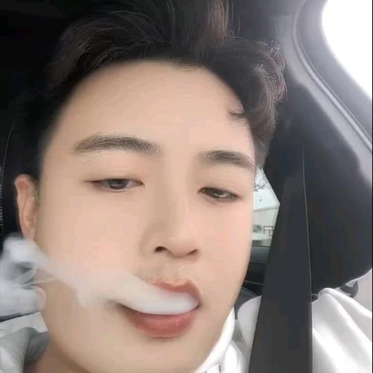 万^吐碎