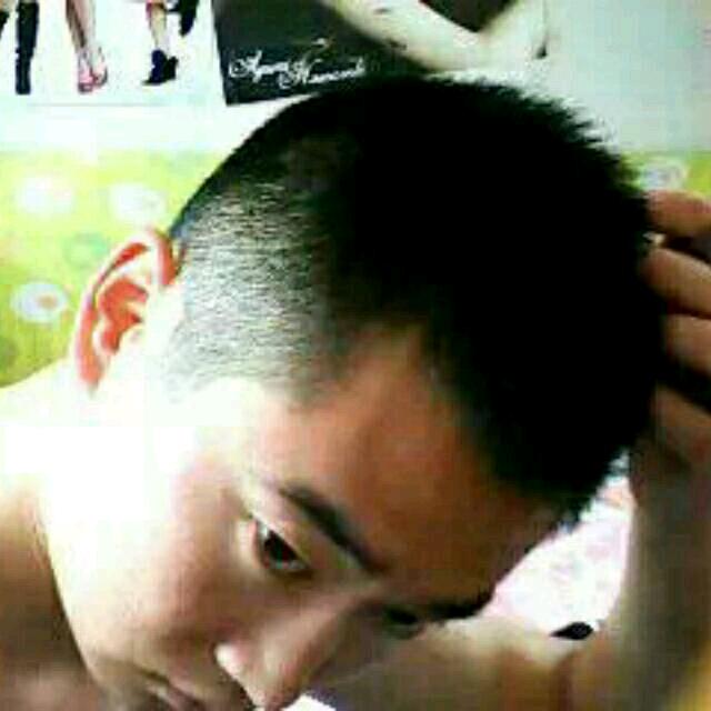小石哥