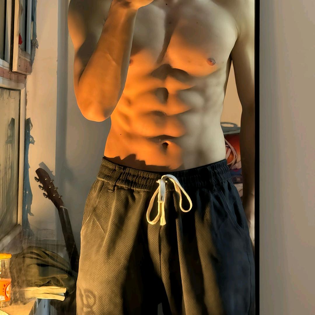 喜欢车的Boy