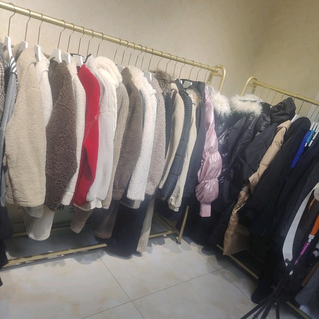 小月女装服饰店