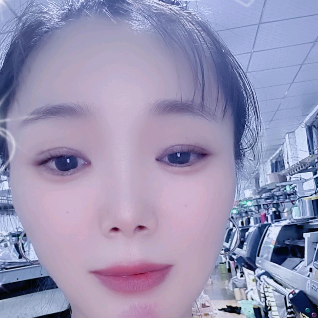 风中的云