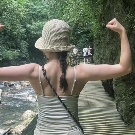 暧暧