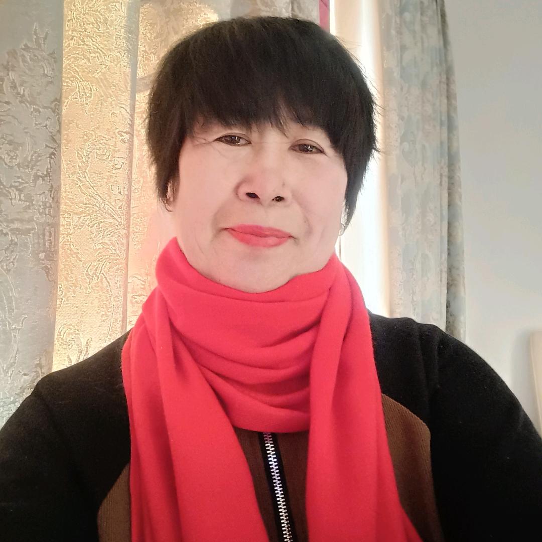 姜姐（女儿国早上6点30分开播）